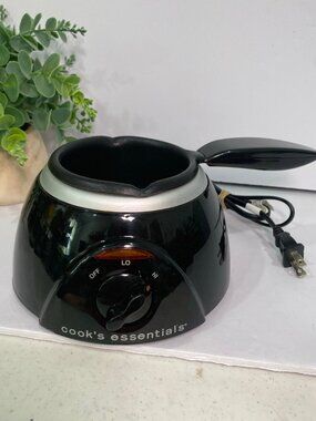 Cooks Essentials Teflon Coated Fondue Pot Chocolate Cheese Melter Dipper Candy